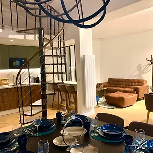 Charming Loft Style In Center Of Marais Appartement Paris